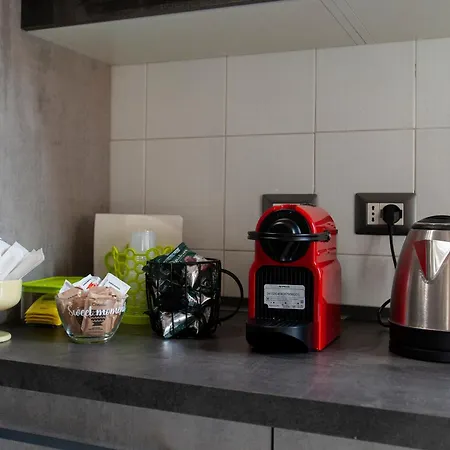 A 2 Passi Da San Pietro Rom