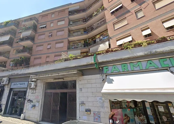 A 2 Passi Da San Pietro